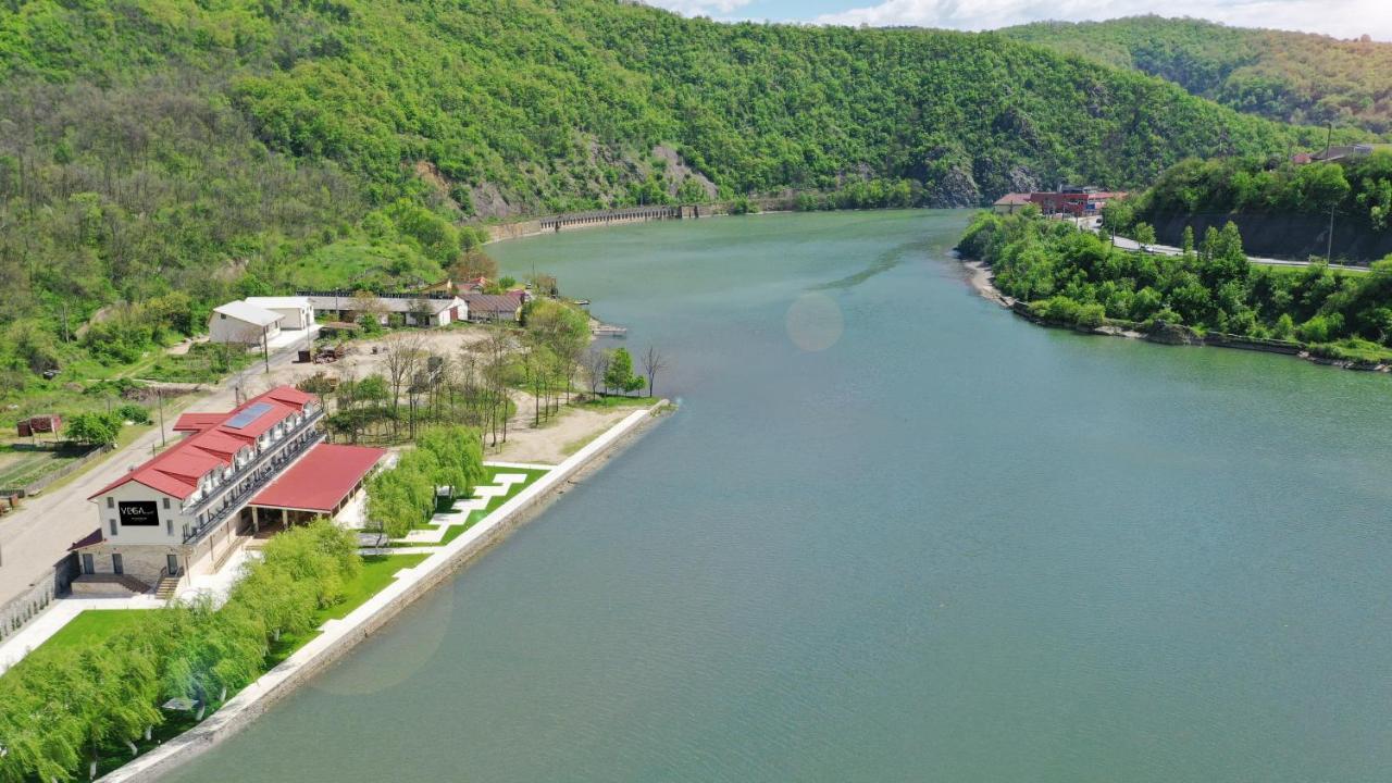 Vega Resort Restaurant & Lodge Orszowa Zewnętrze zdjęcie