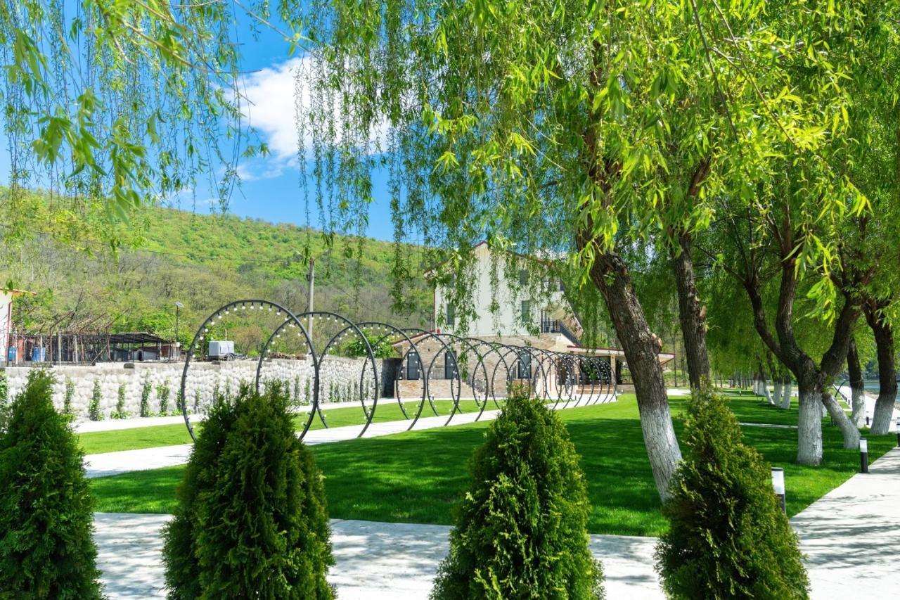 Vega Resort Restaurant & Lodge Orszowa Zewnętrze zdjęcie